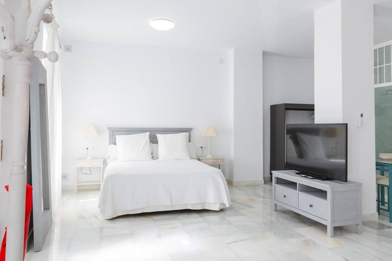 Apartment Loft En Primera Linea Del Paseo Maritimo Málaga