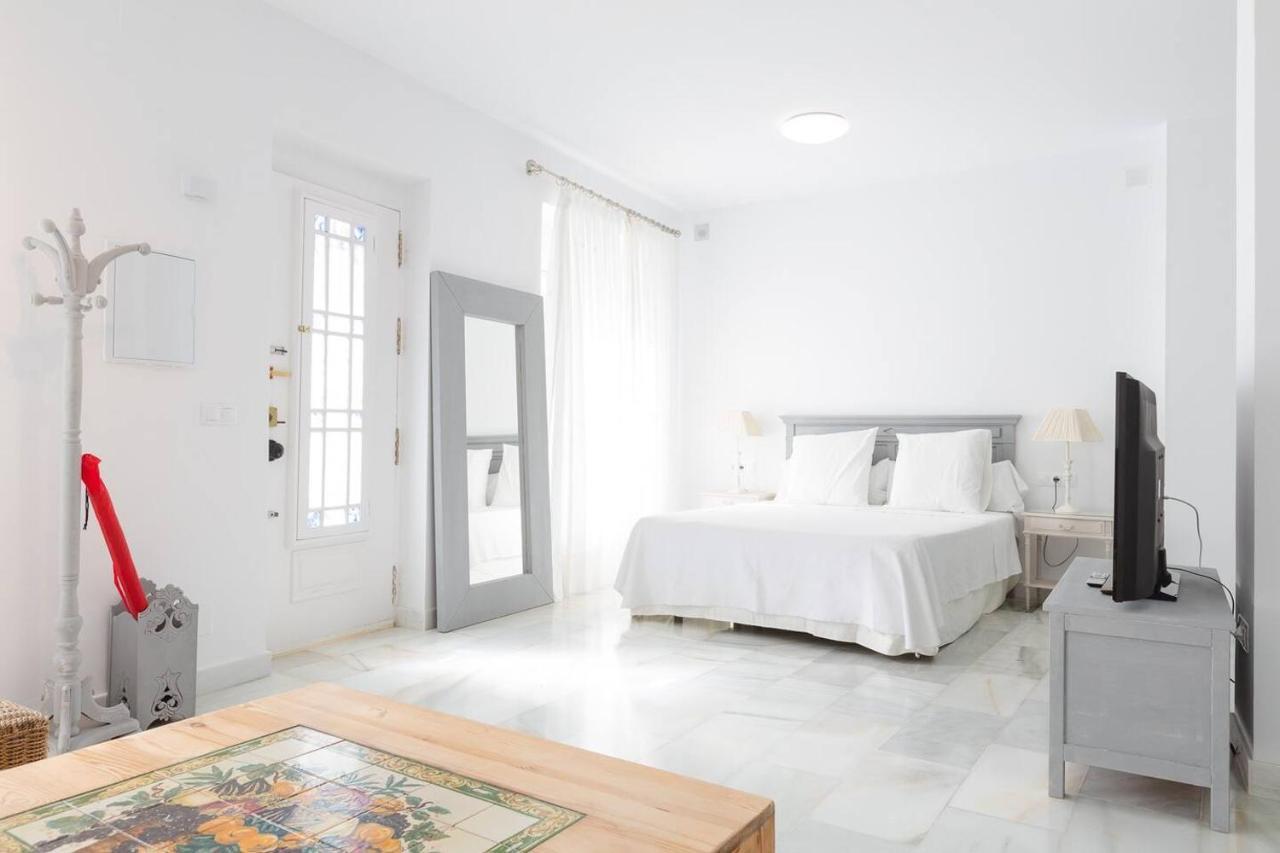 Apartment Loft En Primera Linea Del Paseo Maritimo Málaga